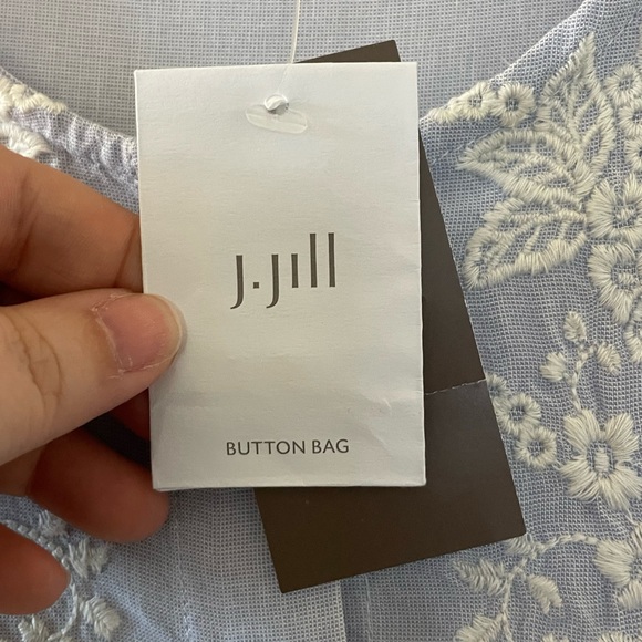 J. Jill Button Up Dress with Pockets & Embroidery Detail - Picture 14 of 14